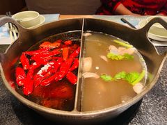 草本鸳鸯锅-盡膳口福跷脚牛肉火锅(晶耀前滩店)