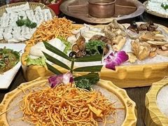 -滇釜火锅·能喝汤的火锅(车公庄店)