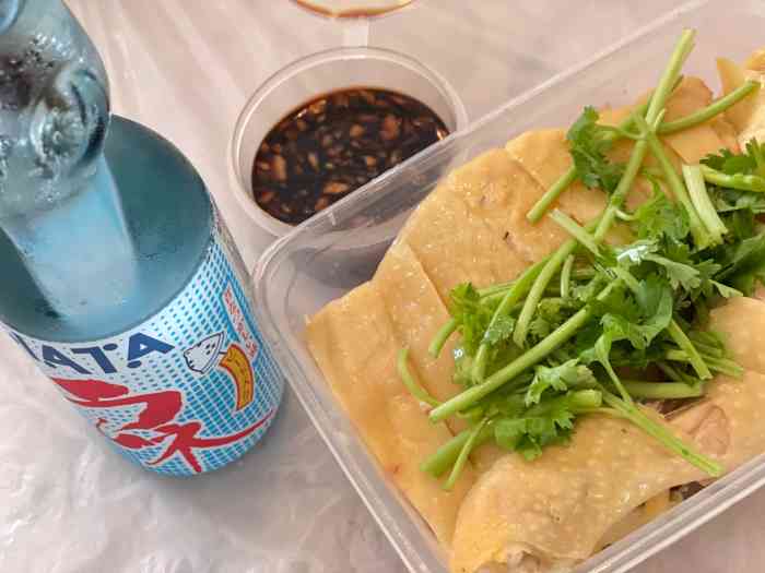 赶紧"性"消费一波~ 7915打电话问过 蔡先生有现成89包子,烧麦