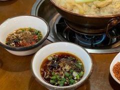 -岳记兴隆·青城腊排铜火锅(融创店)