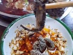 黑毛肚-三番火辣串串香(总店)
