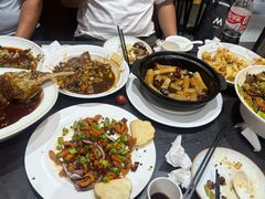 -环宇草鸡店·特色炒鸡