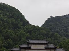 -黔灵山公园