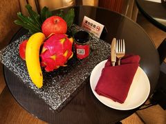 -上海滴水湖皇冠假日酒店