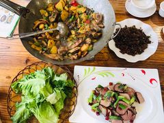 -老唐三下锅 ·张家界地标美食(溪布街店)