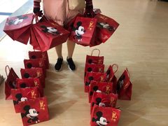 -名创优品(北京新中关购物中心地铁层店)