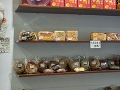 -雀食面包店(钟楼店)