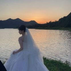 -城市花园婚纱摄影
