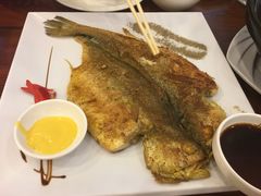 -赶海部落海鲜城(海阳路店)