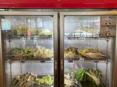 -拐枣巷小串串(财大店)