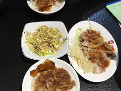 -胡须张鲁肉饭(美食文化馆店)