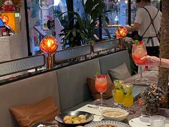 -SHADOWS•Bistro&Eatery(安福路店)
