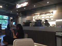 -瑞幸咖啡(1+1大厦店)