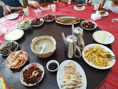 -南汇老顾农家乐采摘大团水蜜桃采摘店