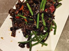 -闫府私房菜·老字号(恒隆店)