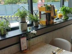 -必胜客(漕宝路店)