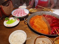 -萍姐火锅·公路夜市(武汉首店)