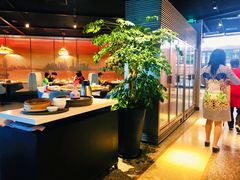 自助取餐区-上海小南国(正大店)