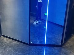 -懒人Club健身(卓越时代广场店)