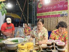 -皇家田广场(อนุสาวรีย์ทหารอาสา)