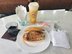 -深圳温德姆至尊酒店·大堂吧·户外花园