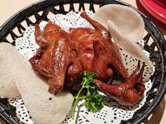 秘制脆皮乳鸽-避风塘(宝山万达店)