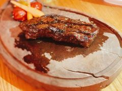 果木烤安格斯谷饲牛排-MR.ROCKY洛奇先生RESTAURANT&BAR(宝安壹方城店)