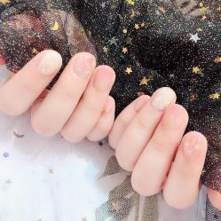 -艾薇美甲美睫