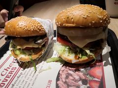 -The Habit Burger Grill 哈比特汉堡(复兴soho店)
