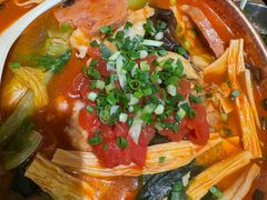 -成都你六姐·牛肉冒菜(信泰中心商场店)