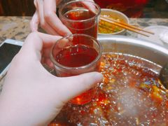 -肖肖酸萝卜鱼火锅(总店)