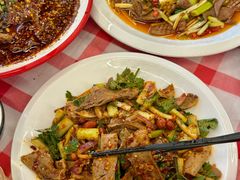 -洪霞餐馆·川菜·鲜货现炒(两江春城店)