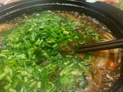 -万重锦·人文川菜馆(骡马市店)