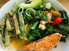 煎挪威三文鱼-Green Option(官舍店)