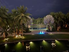 -三亚湾海居铂尔曼度假酒店