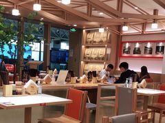 大堂-味千拉面(广州白云机场T1西二店)