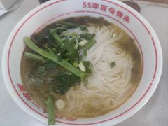 -叶伟胡辣壳面(两路口店)