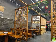 -铁锅炖灶台鱼老三炖鱼馆