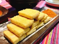 -香巴拉云南餐厅(华莱坞店)