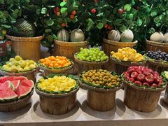 -雍和会海鲜姿造自助(湖东路店)