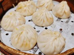 蟹粉小笼包-馋三尺蟹粉小笼(人民广场店)