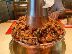 -老佛爷炭火蛙锅直营(清滨路总店)