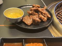 -極屋鮨牛 · 烧肉酒场(时代C馆店)