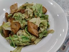 -汗腾格里·风味餐厅(新疆驻京办店)