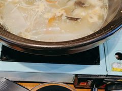 -乡土特色.冷锅鱼.牦牛肉汤锅