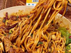 -方铲铲·成都板凳面(滨江银泰店)