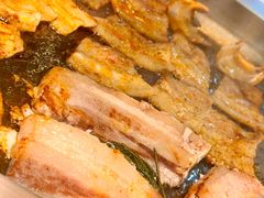 赞酱秘制五花肉-赞酱川式烤肉(蜀都万达店)