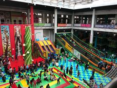 -蒙特利亲子乐园