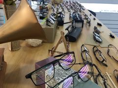 -优视力蔡司眼镜验配中心(越秀城市广场奥莱店)