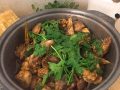 水鱼鸡煲-芳村榕树头叹佬鸡煲(体育西店)